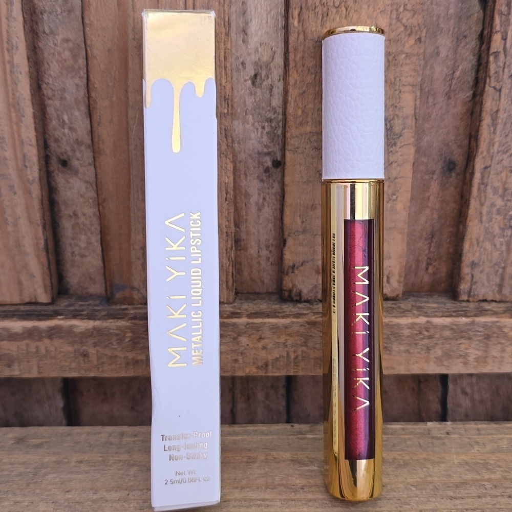 Maki Yika Metallic Liquid Lipstick-Dangerous